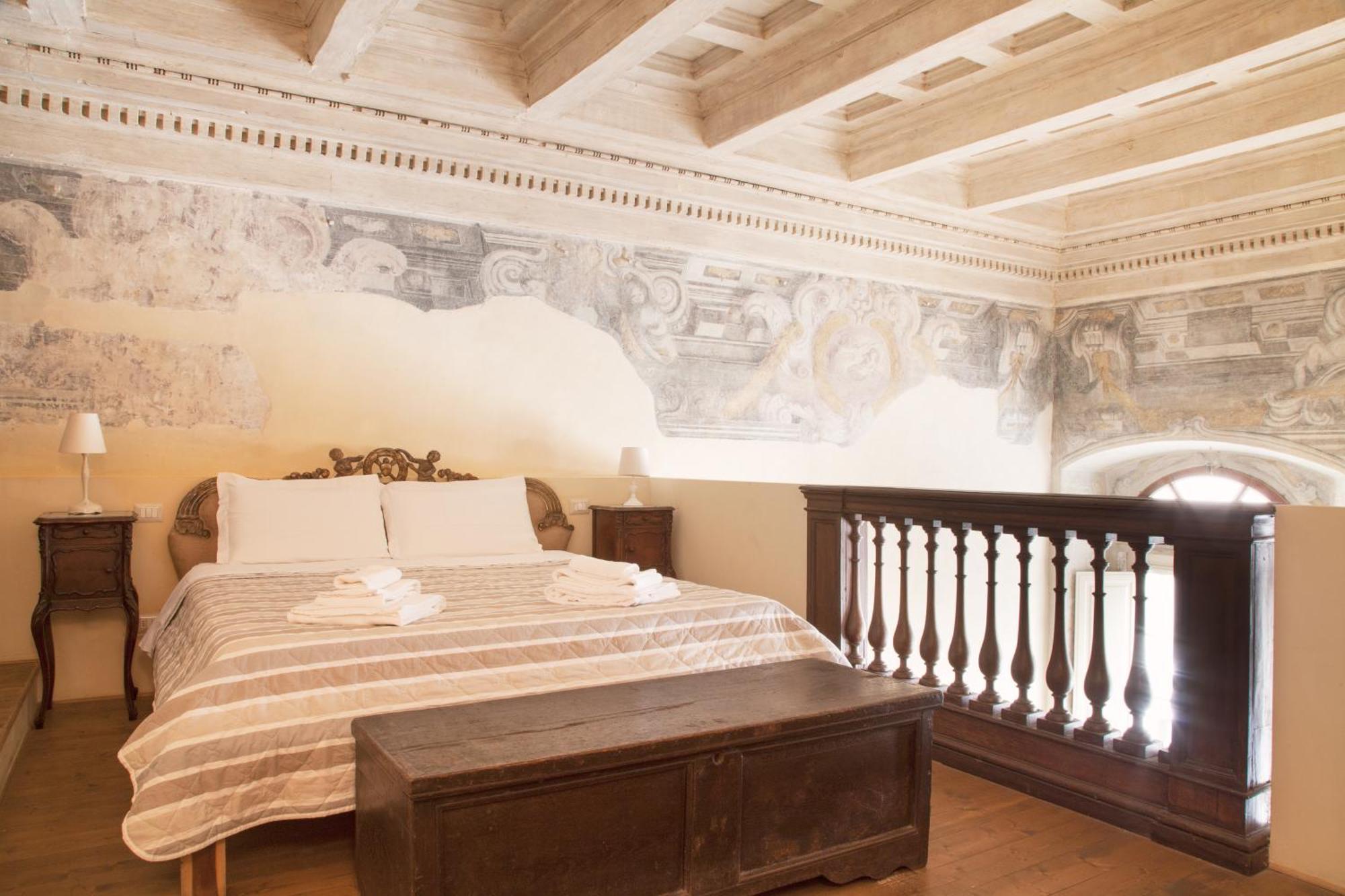 Berardi Palace Apartments Флоренция Экстерьер фото
