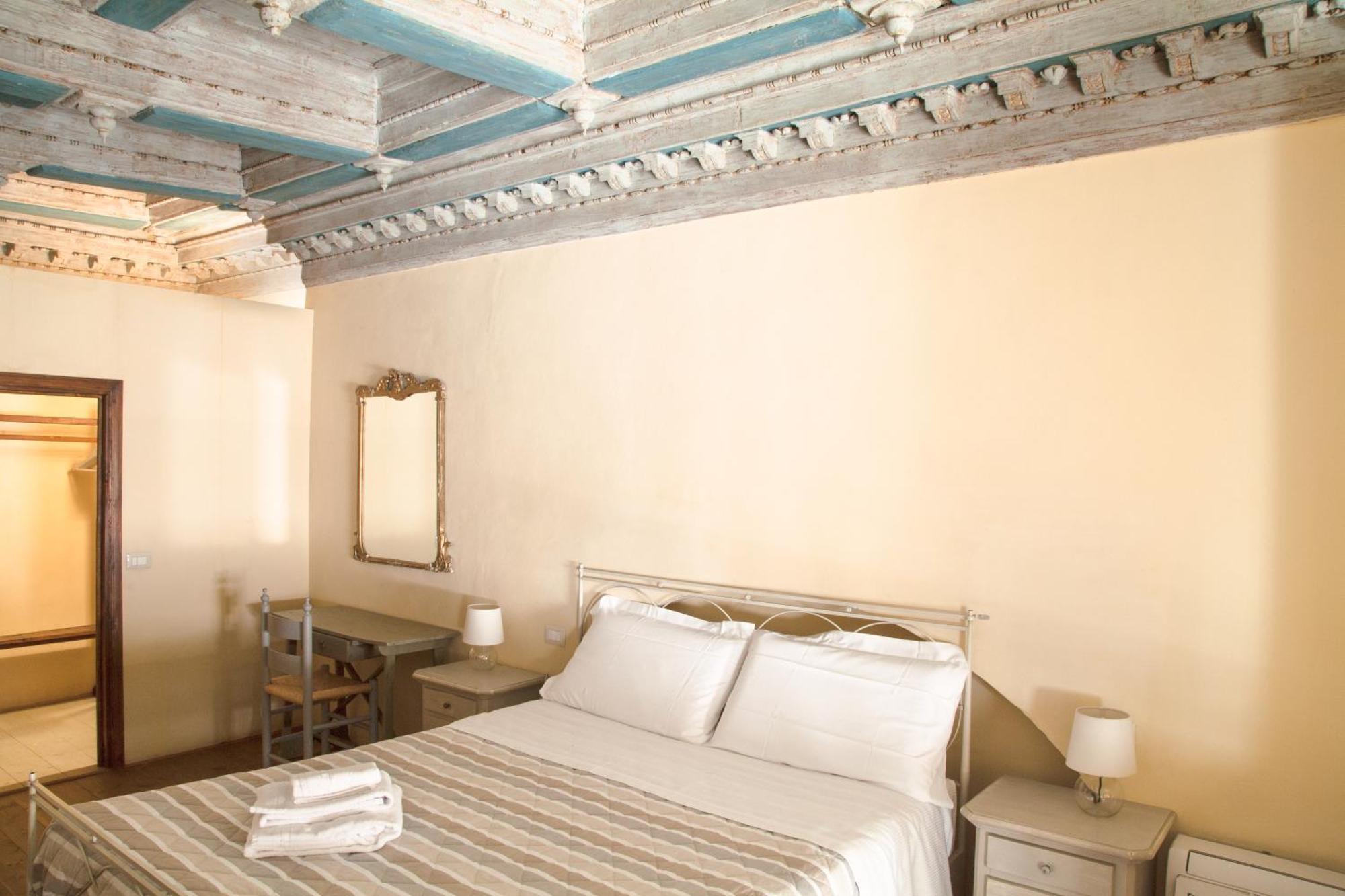 Berardi Palace Apartments Флоренция Экстерьер фото