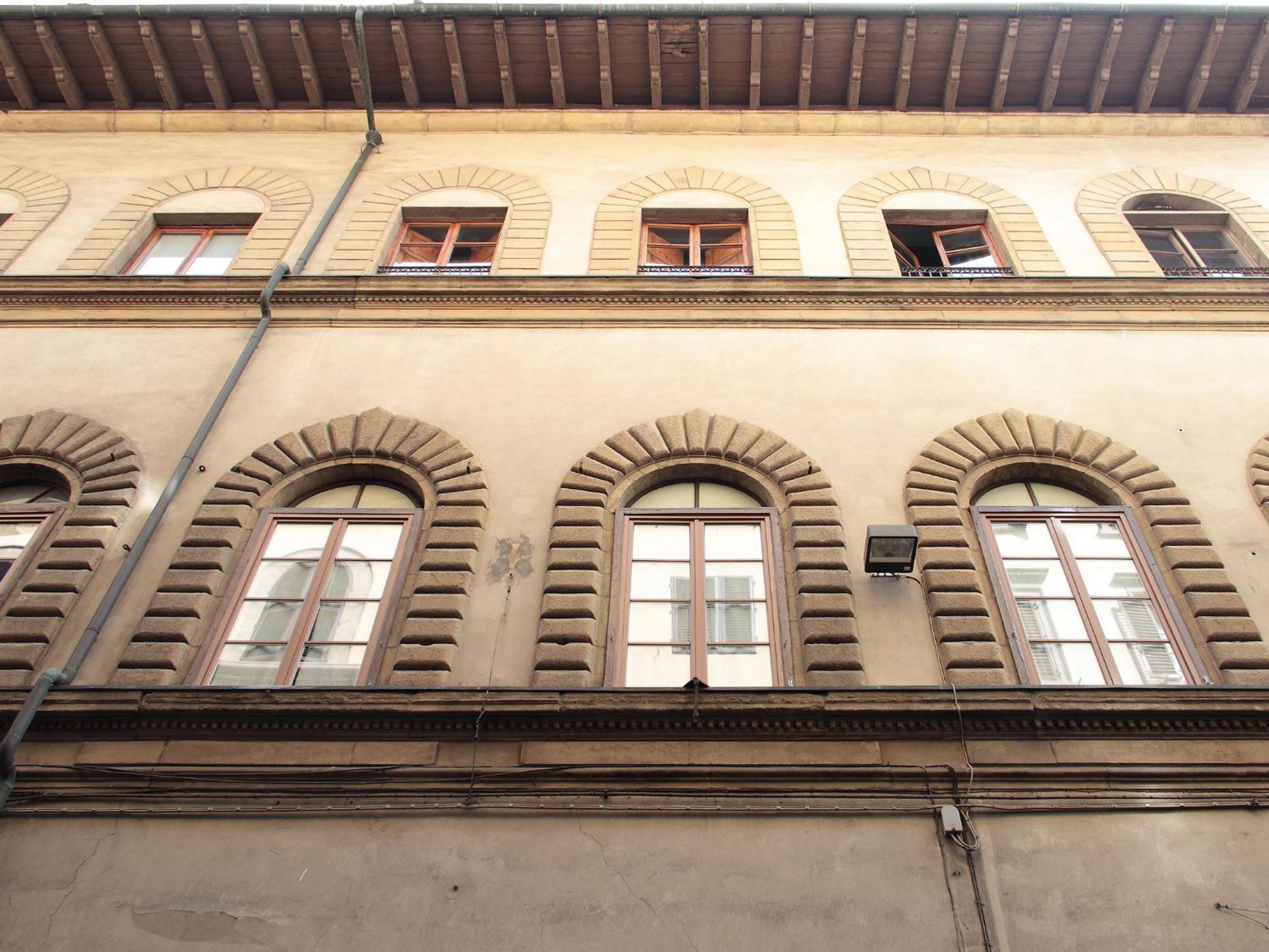Berardi Palace Apartments Флоренция Экстерьер фото