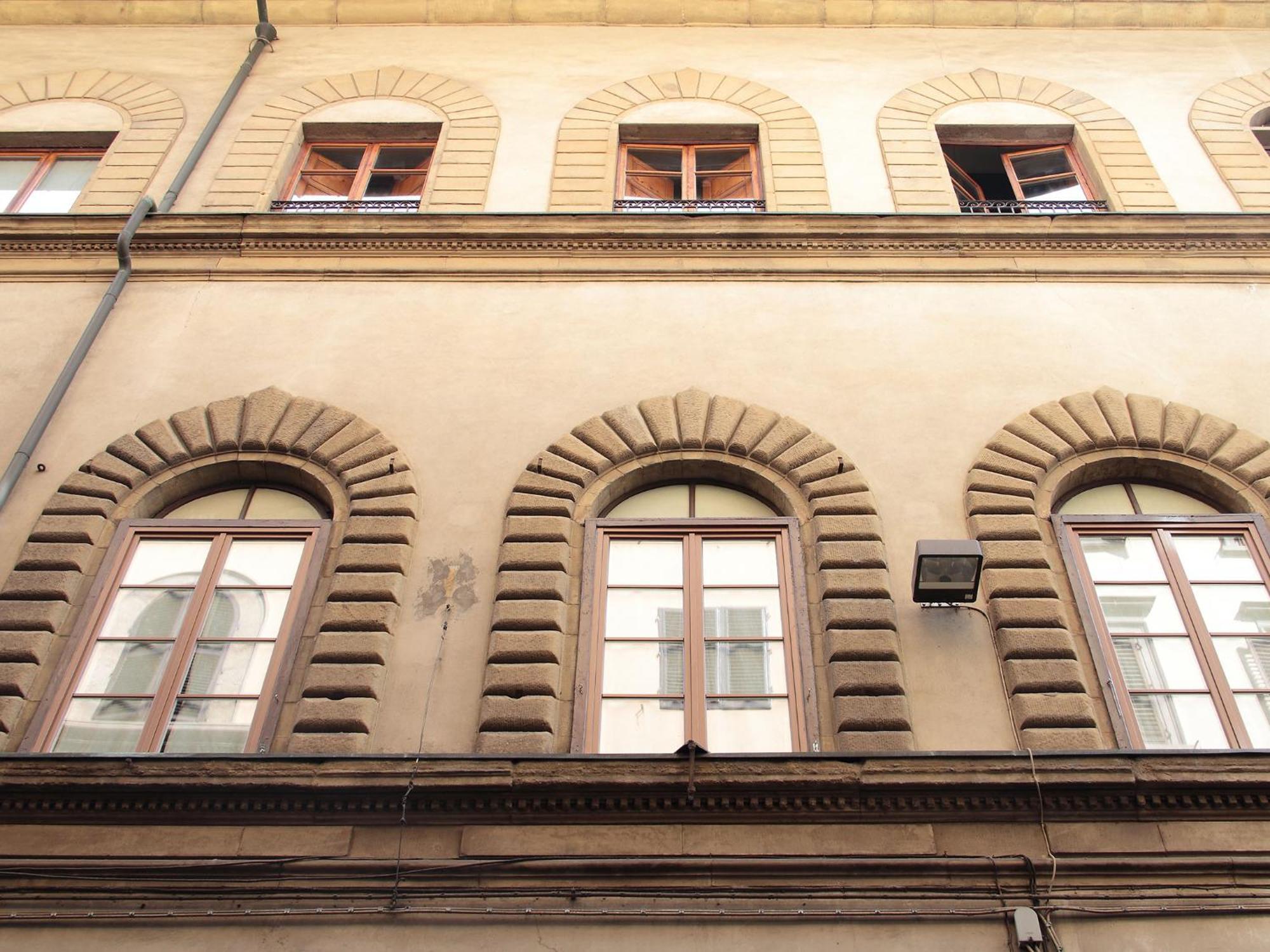 Berardi Palace Apartments Флоренция Экстерьер фото