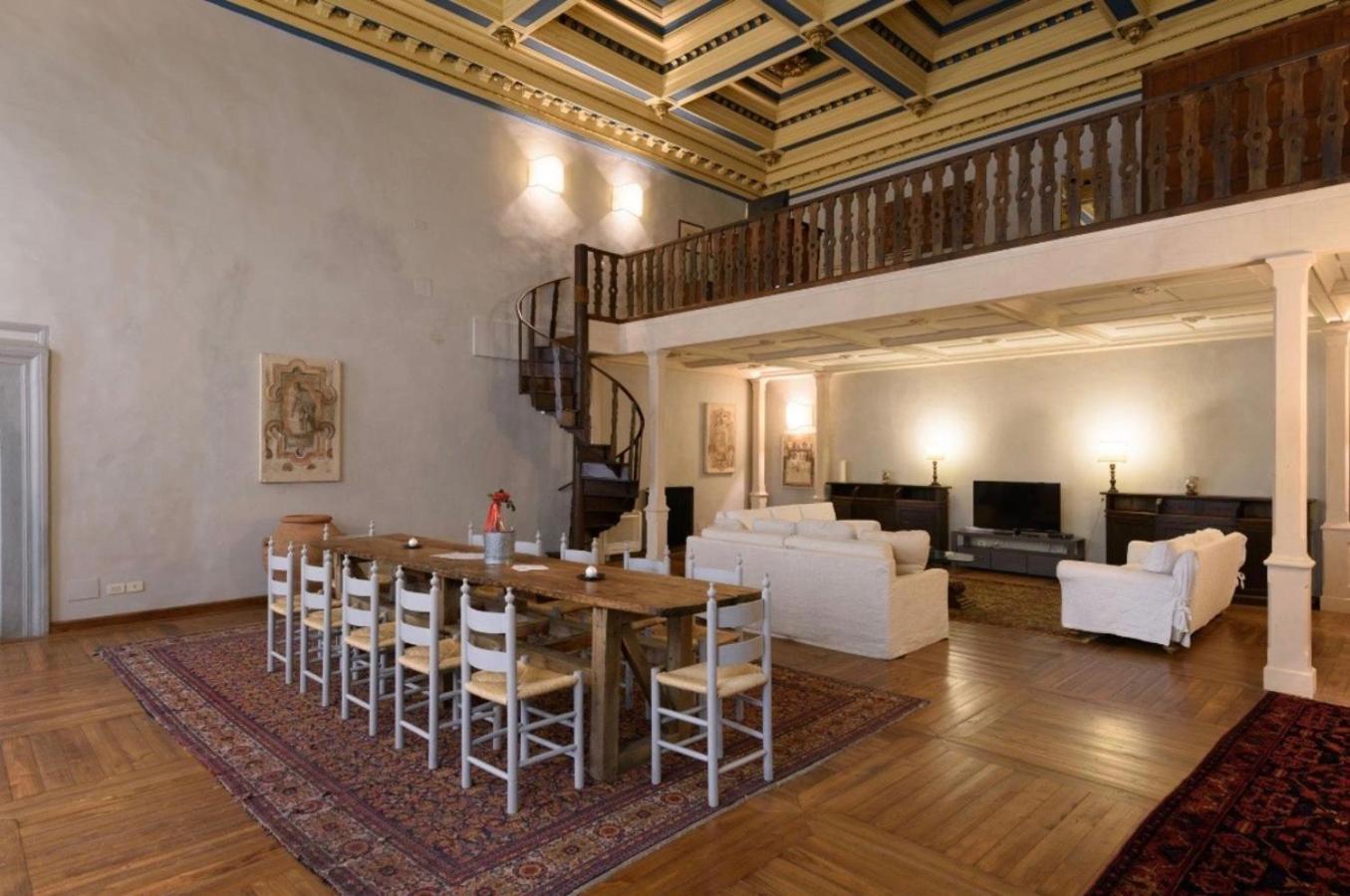 Berardi Palace Apartments Флоренция Экстерьер фото